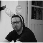 müder und gestresster Osterhase